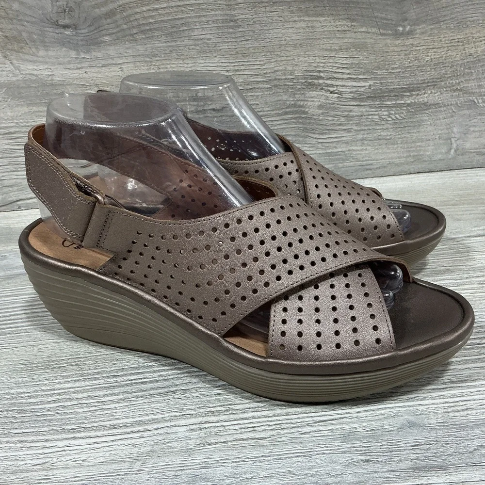 Clarks Reedly Variel Wedge Sandals Metallic Pale Bronze Women's Size 9 M